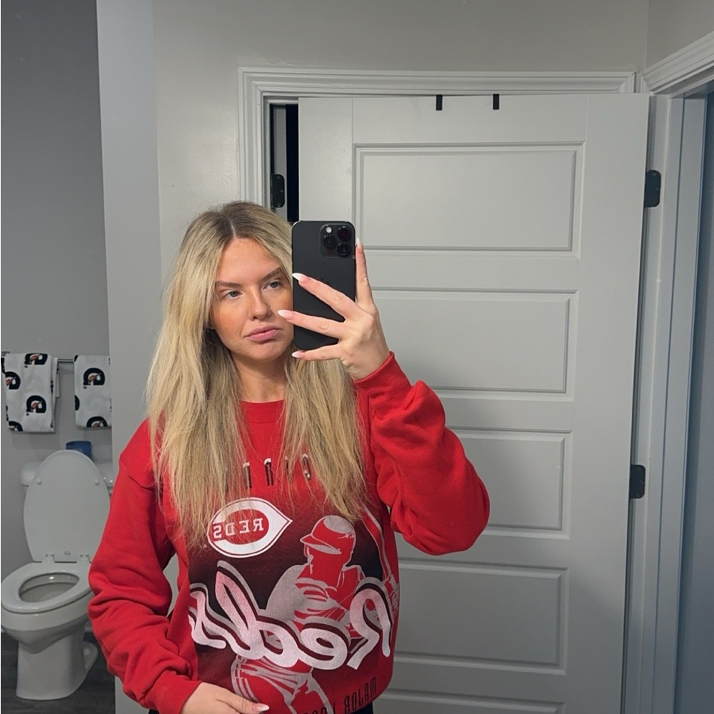 Vintage Cincinnati Reds crew neck